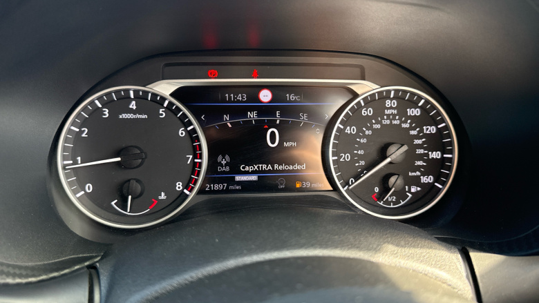 Nissan Juke 1.0 DiG-T 114 N-Connecta 5dr Petrol Hatchback